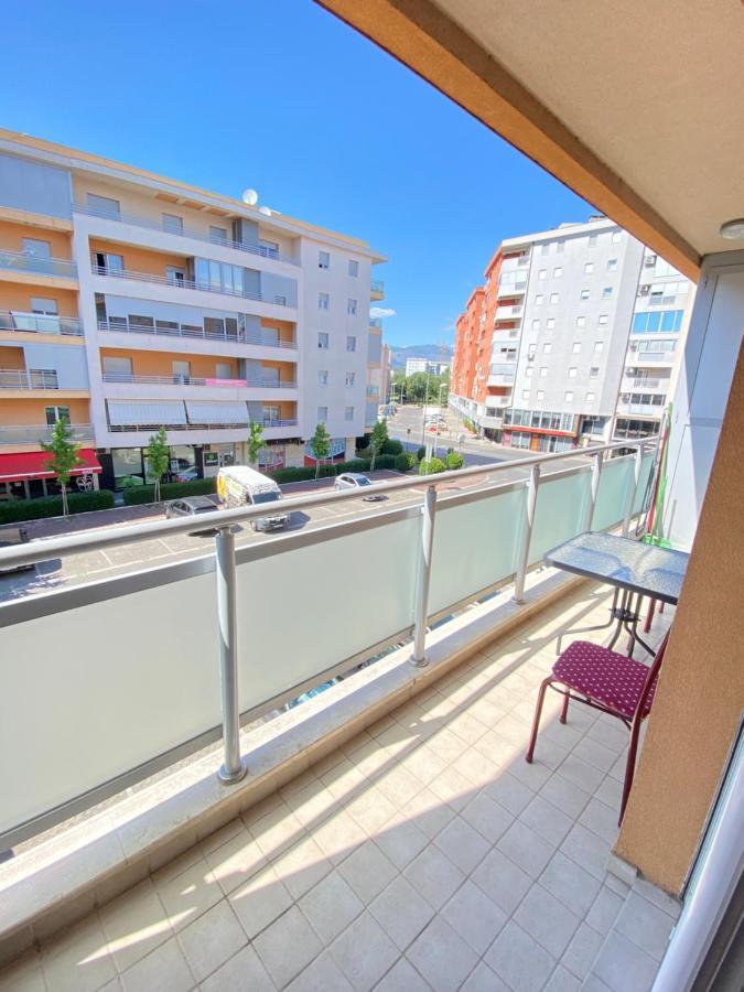 Apartman Vesna City 2. Pg ポドゴリツァ エクステリア 写真